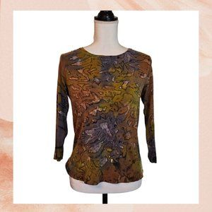 Green Gray 3/4 Sleeve Embroidered Lace Back Tee